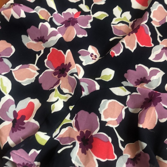 Floral Long Sleeve Open Back Dress - Picture 9 of 11